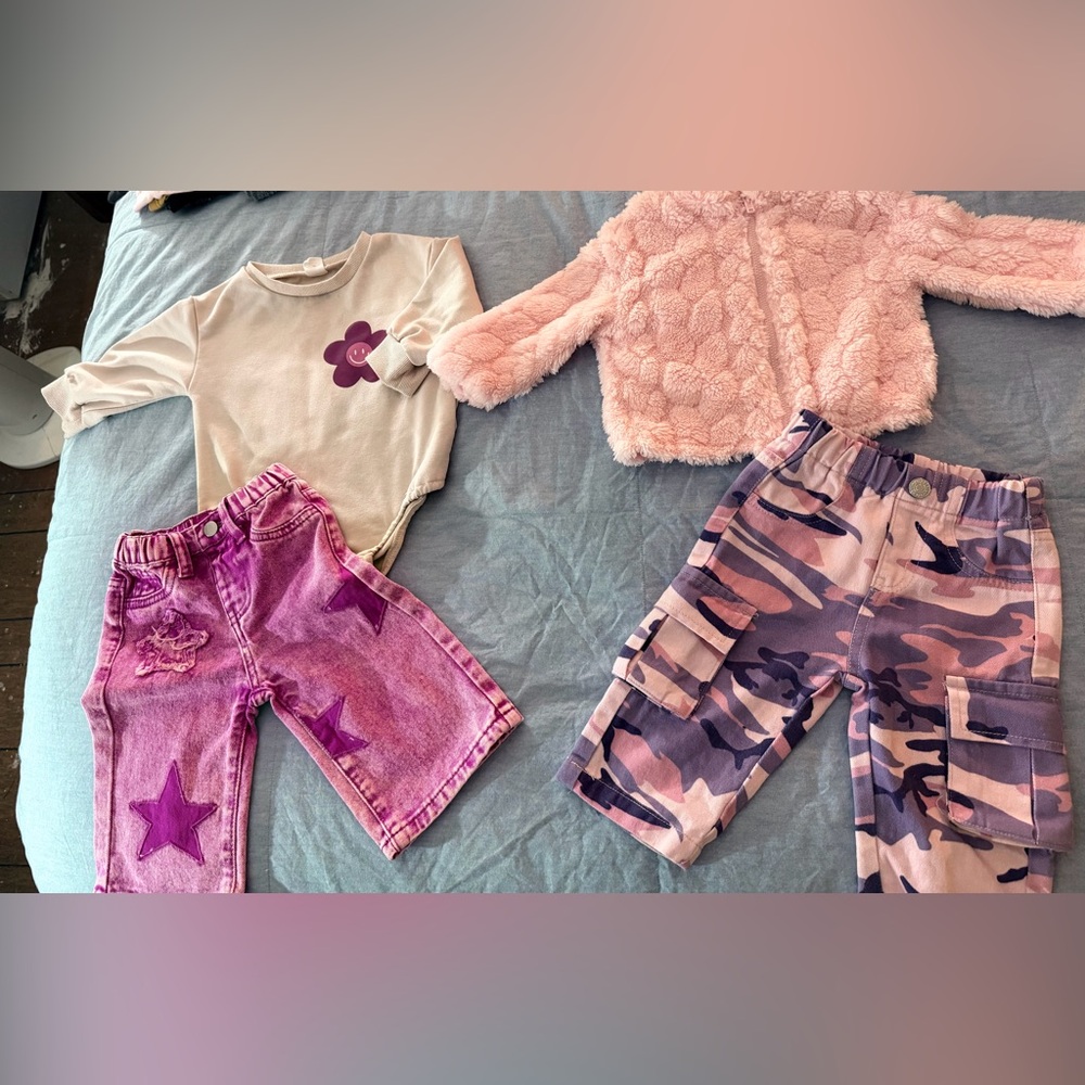 6-12 mos Baby Girl 2 Outfit Bundle